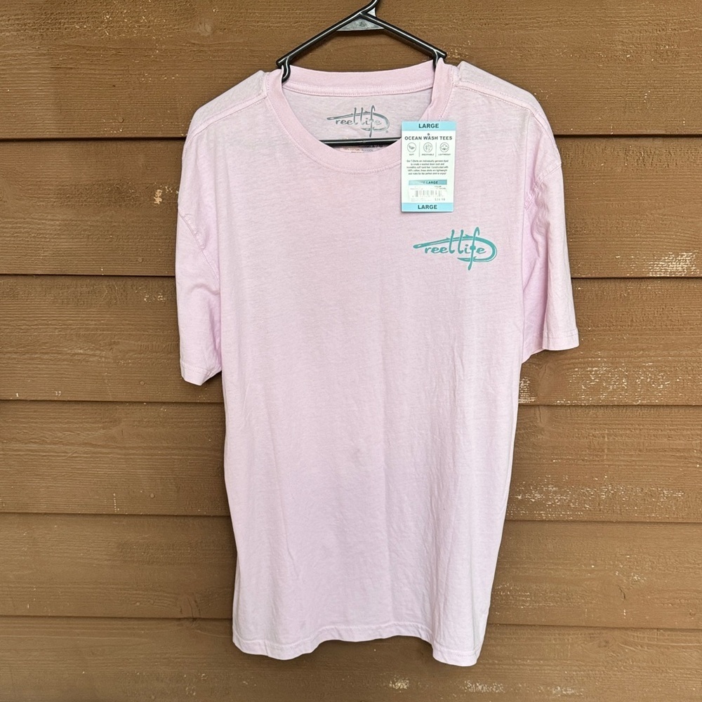 NWT Reel Life “Freshly Caught” lavender men’s T-shirt, size large